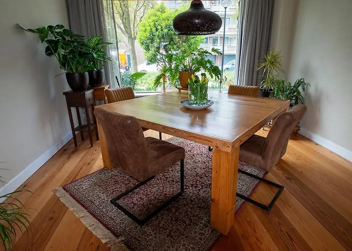 בית נופש Huize Zonnebloem *